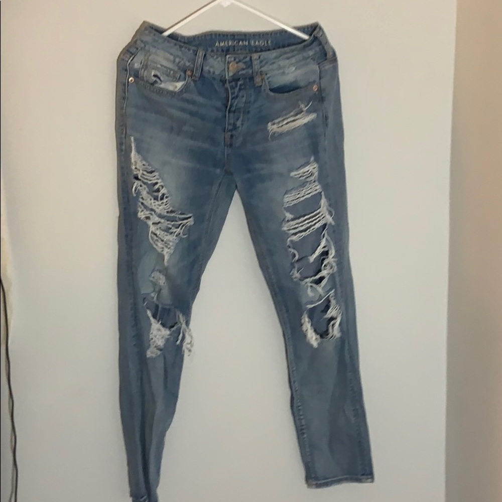 American Eagle distressed boyfriend jeans